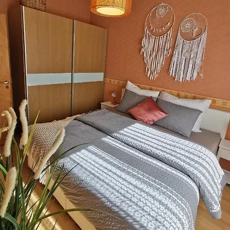 Flip-Flops Apartment Jurmala With Free Parking 外观 照片