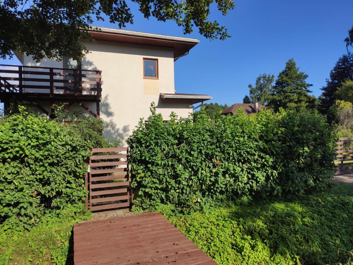 Apartment Flip-flops With Free Parking Jurmala