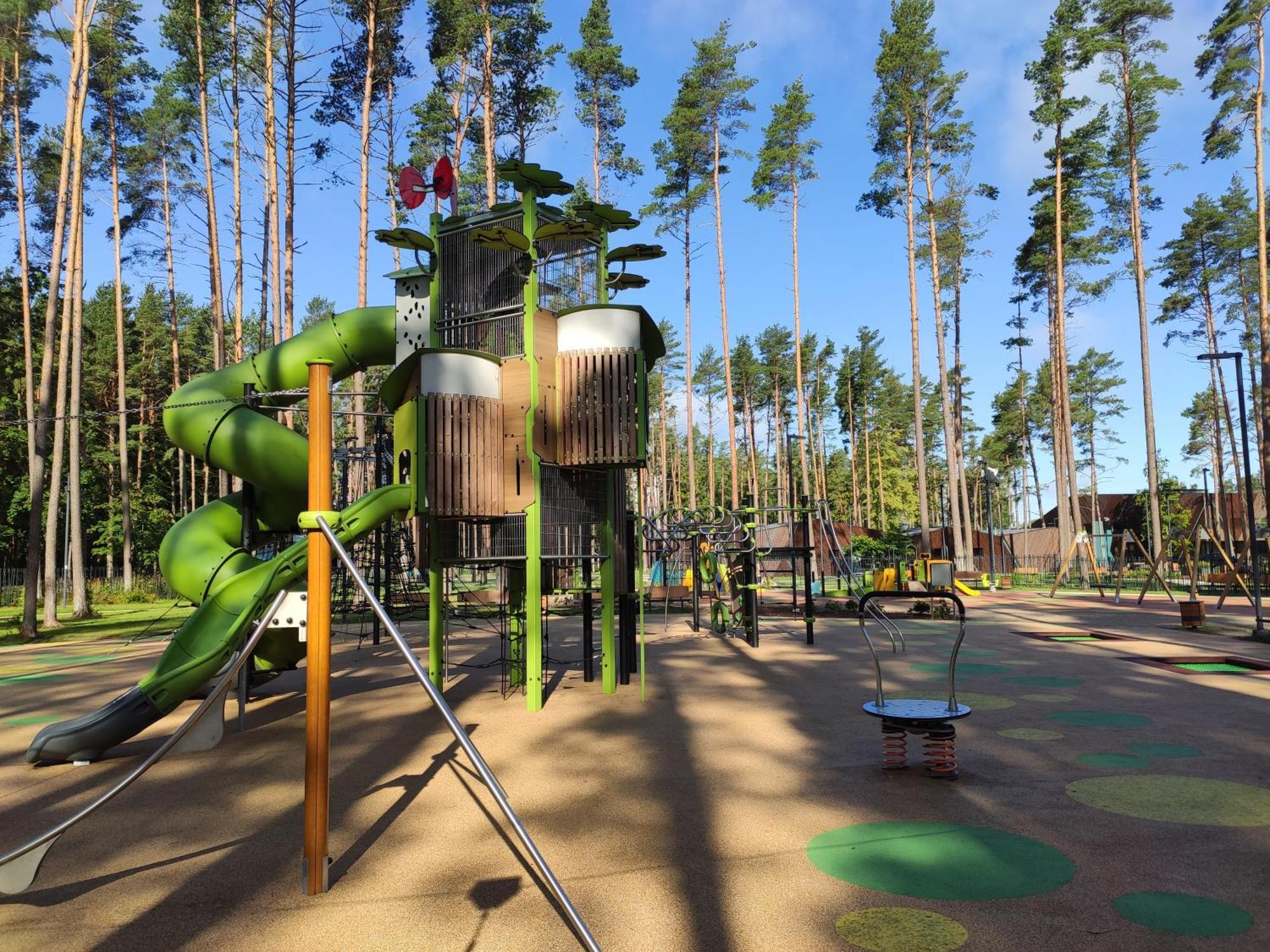 Flip-flops With Free Parking Apartament
